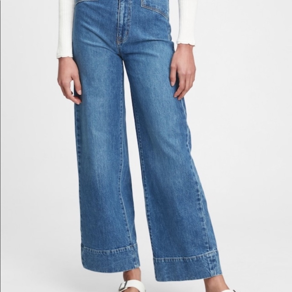 NWT GAP Wide Leg High Rise Jeans Size 31 / 12R